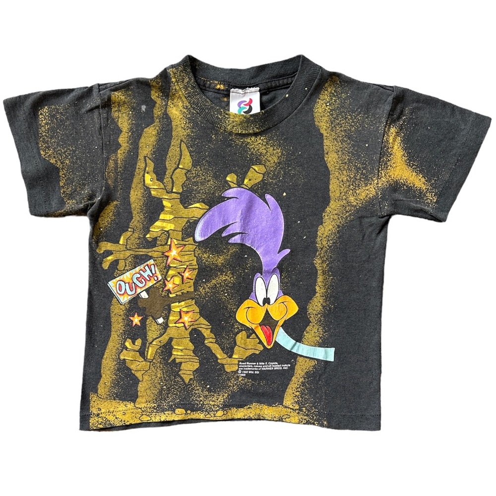 Vintage 1992 Looney Tunes Road Runner & Wile Coyote Single Stitch USA Shirt